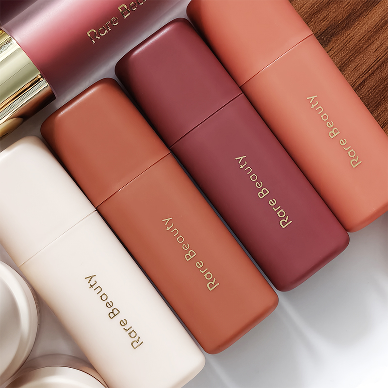 Lip Gloss Plumping - بلسم الشفاه الجديد من رير بيوتي