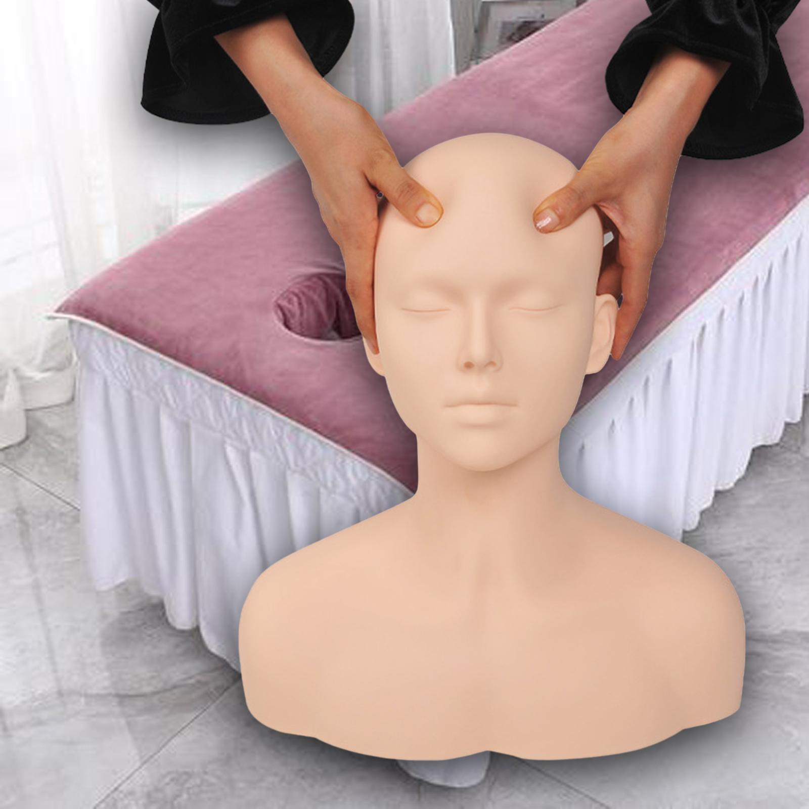 عارضة أزياء للتدريب على رأس عا - مراجعة Beauty Makeup Training وسعره